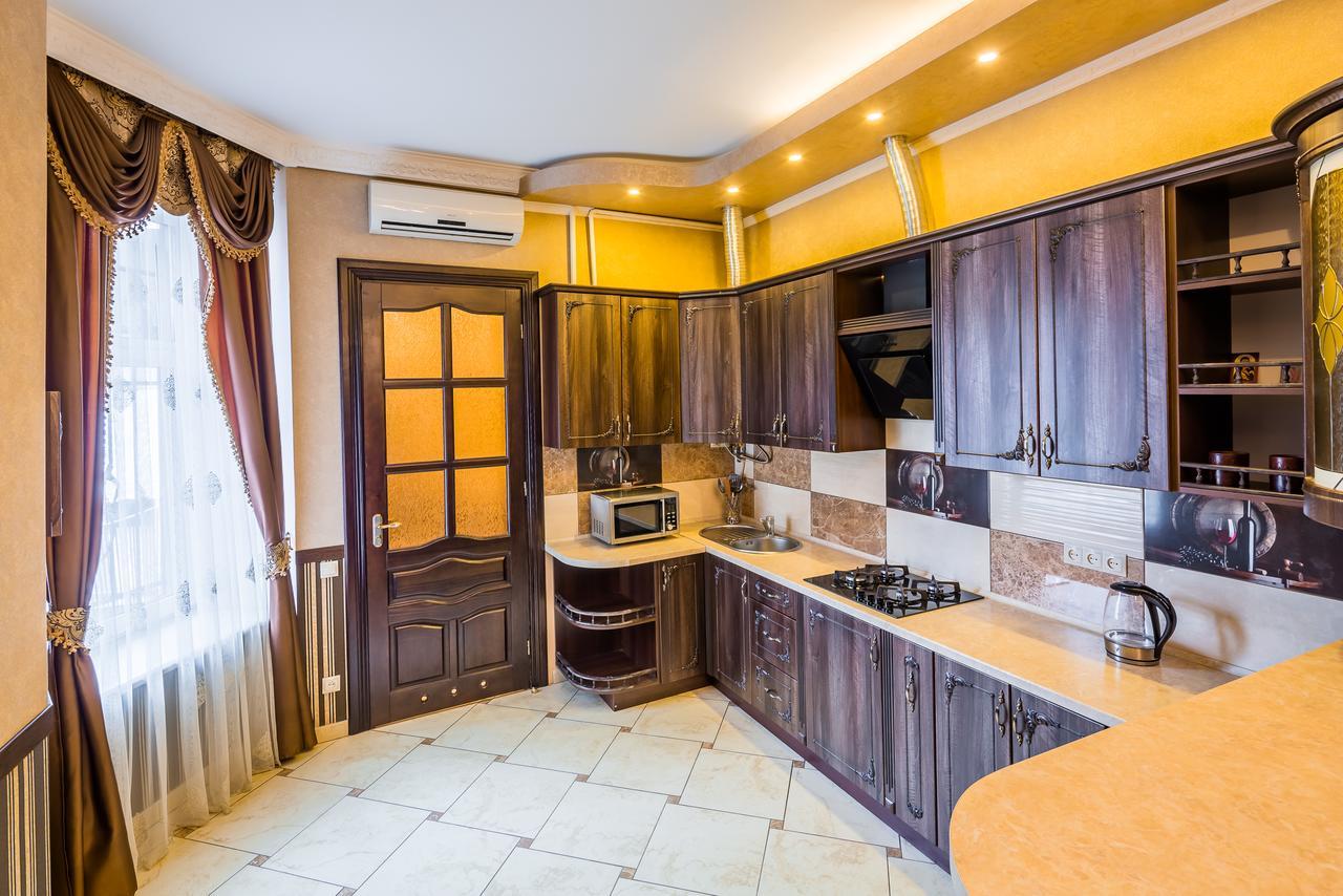 Beautiful Apartment D.Galytskogo إلفيف المظهر الخارجي الصورة