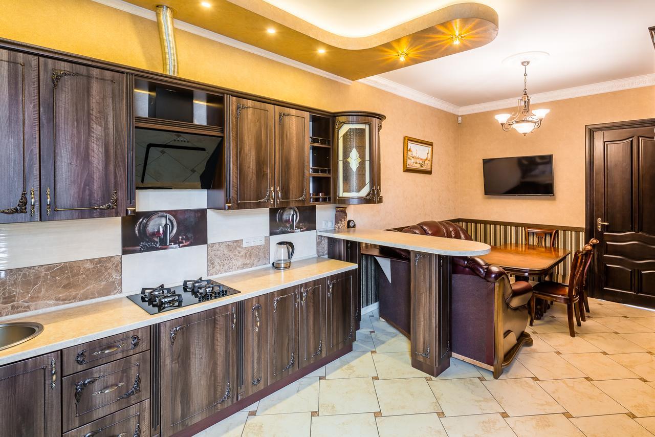 Beautiful Apartment D.Galytskogo إلفيف المظهر الخارجي الصورة